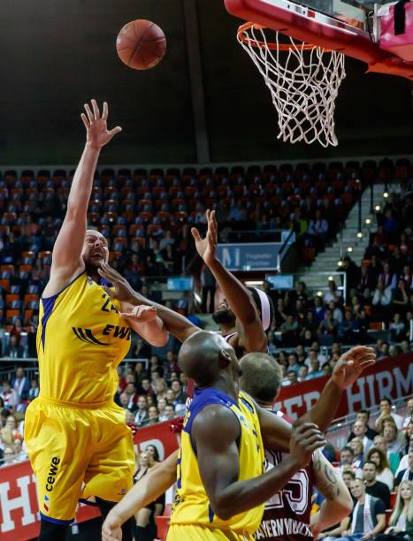 着已跻身世 着已跻身世