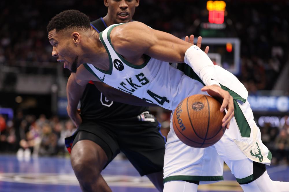 年群体中显 年群体中显